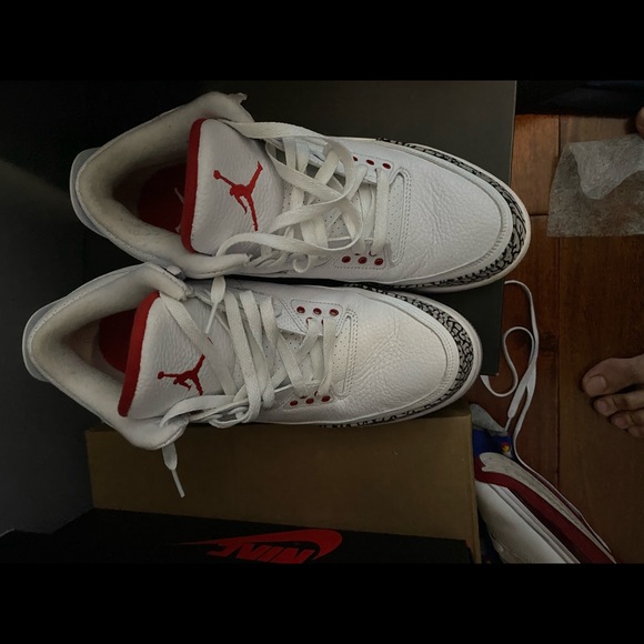 Jordan Cement 3’s - Picture 5 of 5